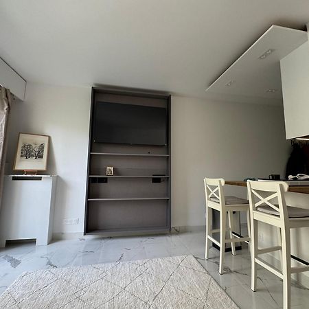 Studio Eiffel Tower Trocadero Париж Екстериор снимка