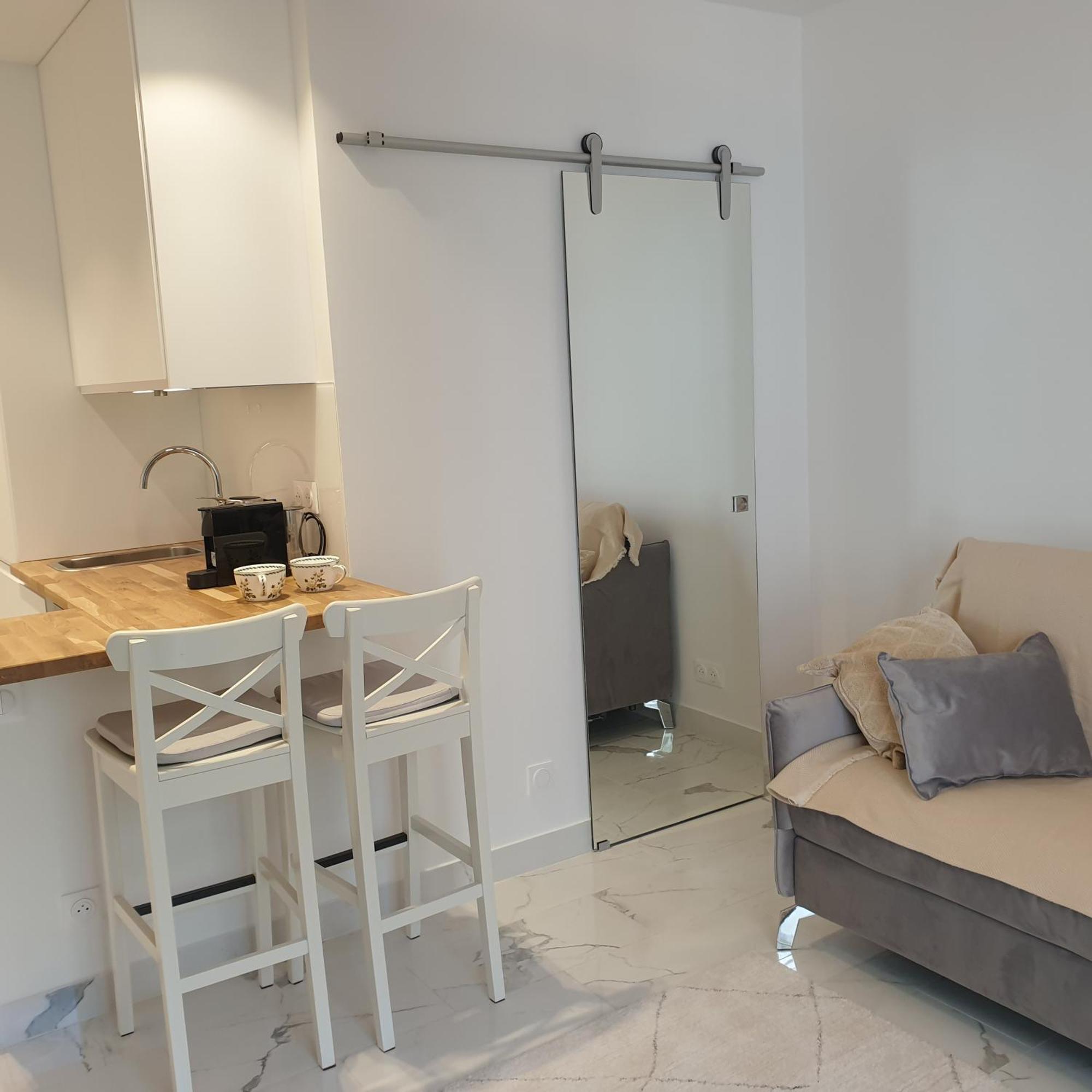 Studio Eiffel Tower Trocadero Париж Екстериор снимка