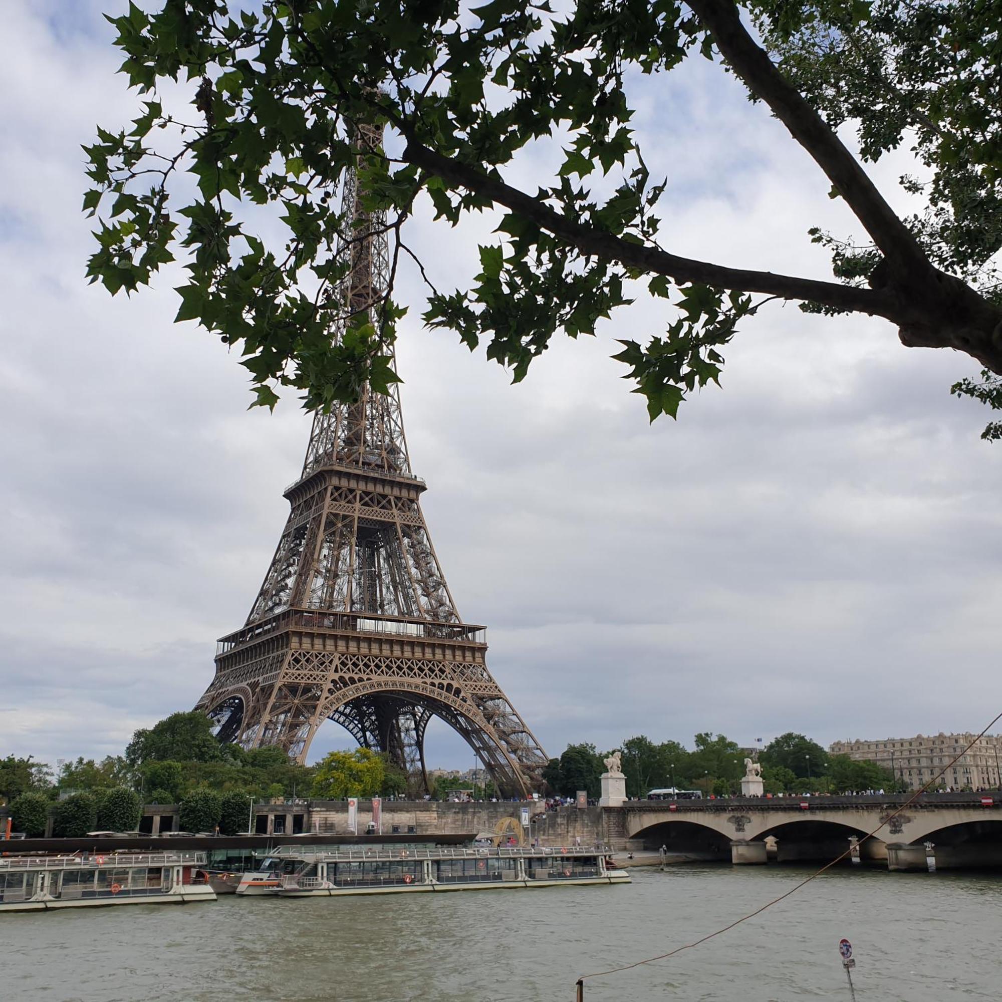 Studio Eiffel Tower Trocadero Париж Екстериор снимка